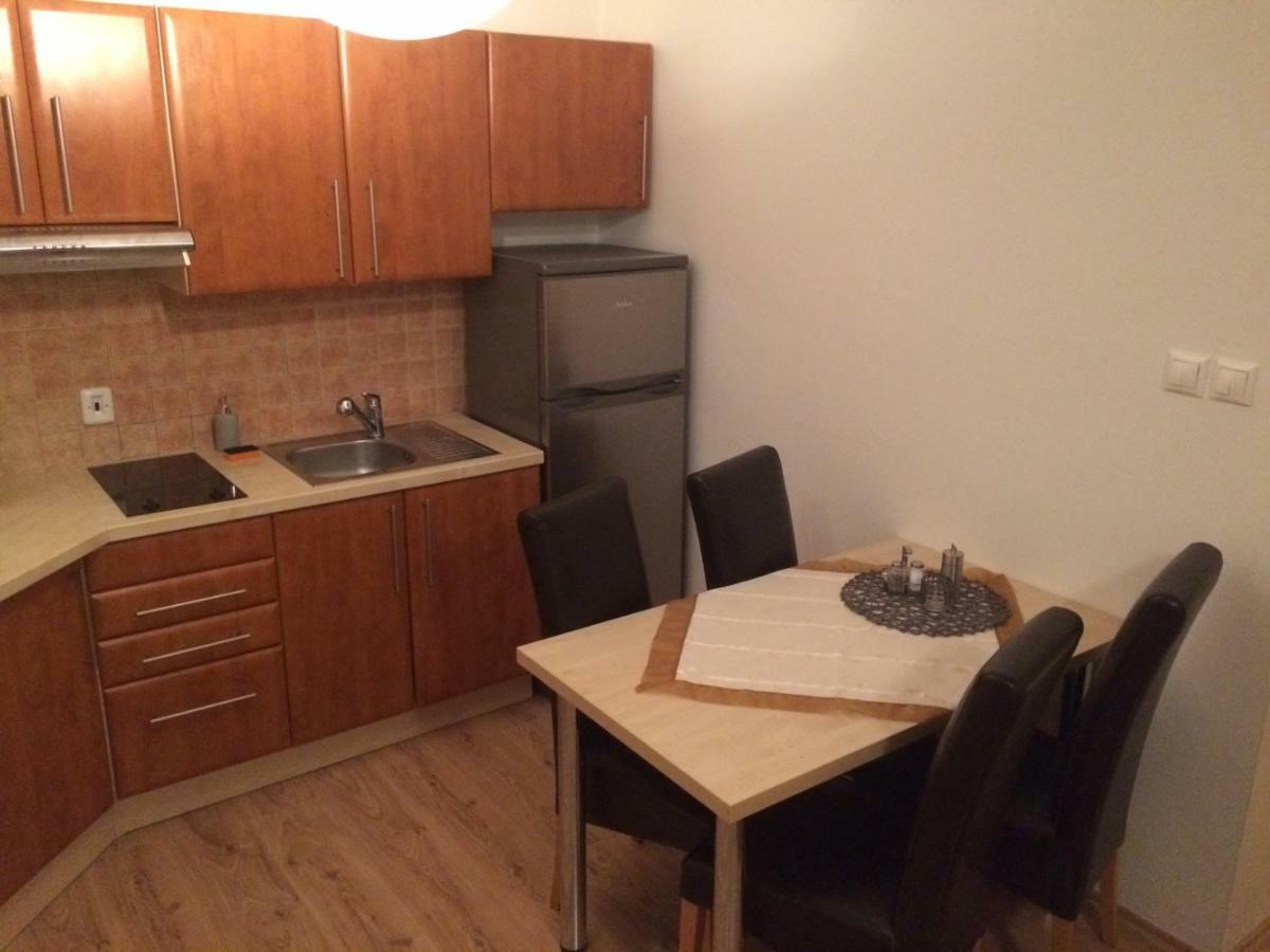 Beska Appartement Bešeňová Buitenkant foto